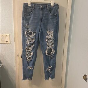 American Eagle Distressed Mom Jeans Size 12